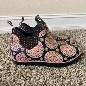 Bogs | Women's Mattie Dahlia Rain Garden Boots Size 7 Pink Floral